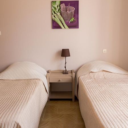 Clos Du Pere Clement Visan ภายนอก รูปภาพ